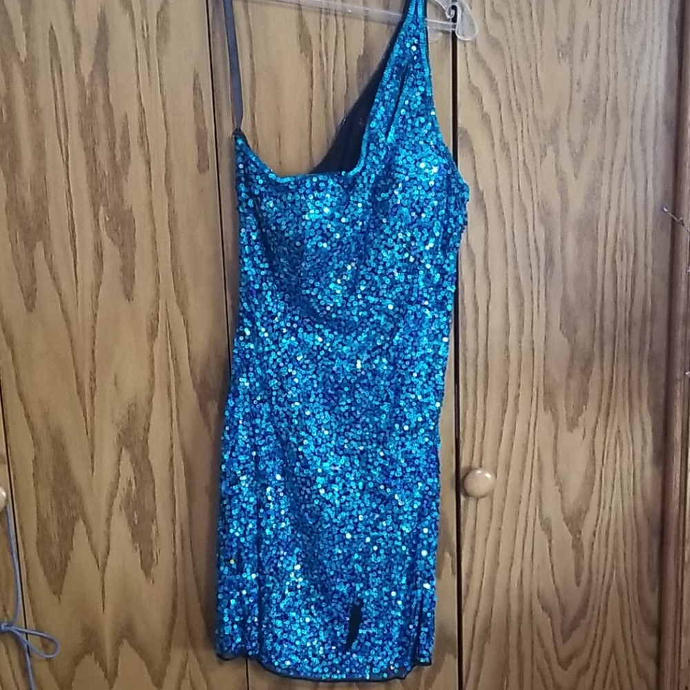 Mac Duggal short formal dress
